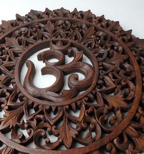 Dekorácia na stenu Mandala OHM, ručná práca, exotické drevo, 40 cm