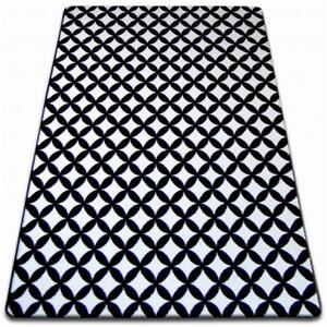 Kusový koberec Karo čierny 180x270cm