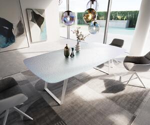 DELIFE Jedálenský stôl Edge zaoblený tvar 240x120 cm reliéfne sklo perleť 3D dizajn kov šikmý biela