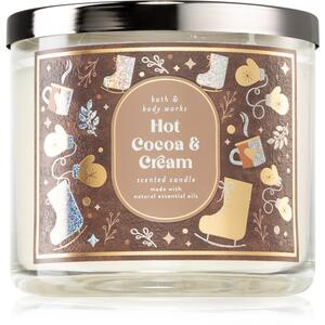 Bath & Body Works Hot Cocoa & Cream vonná sviečka s esenciálnymi olejmi 411 g