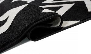 Kusový koberec Trina čierny 160x220cm