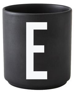 Design Letters Hrnček s písmenom E, black