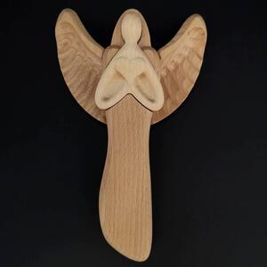 AMADEA Drevený anjel so srdcom, masívne drevo, 22x15x2 cm