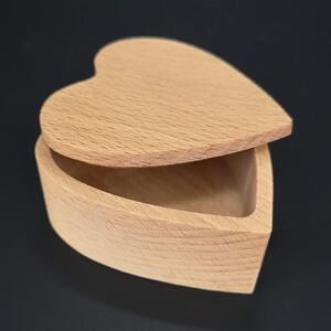 AMADEA Drevená krabička v tvare srdca, masívne drevo, 8x3 cm