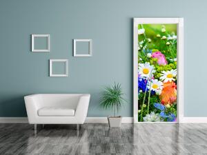 Fototapeta na dvere Motýle a kvety v krásnej záhrade Materiál: Samolepiaca, Rozmery: 95 x 205 cm