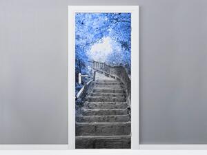 Gario Fototapeta na dvere Schody v modrom lese Veľkosť: 95 x 205 cm, Materiál: Samolepiaca