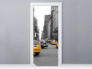 Gario Fototapeta na dvere Žlté taxi - CJ Isherwood Veľkosť: 95 x 205 cm, Materiál: Samolepiaca
