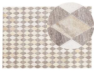 Koberec hnedá béžová žakár hovädzia koža 140 x 200 cm geometrický diamantový vzor patchworkový retro moderný štýl obývačka spálňa