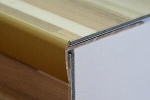 Schodový profil pre krytiny do 3 mm (skrutkovací) Stříbro E01