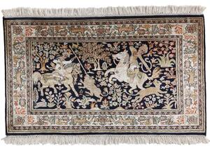 Klasický koberec Kašmírsky hodváb 18/18 blue s poľovníckym motívom 0,79 x 1,21 m
