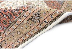 Ručne tkaný koberec z Indie Yammuna 9406 1,40 x 2,00 m