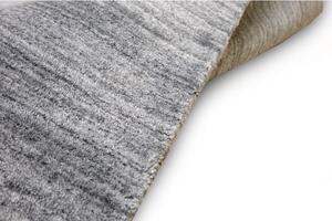 Moderný jemne pásikavý kusový koberec Handloom svetlo šedý 1,70 x 2,4 m