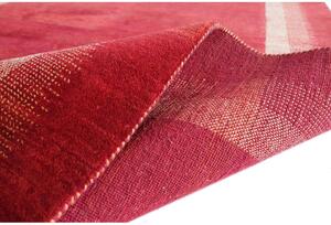Vlnený červený koberec Nomadi 701/R s hodvábom 1,40 x 2,00 m