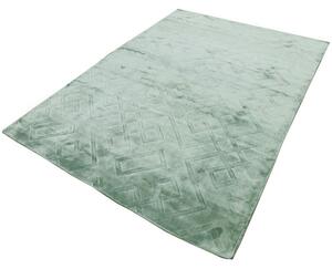 Zelený jednofarebný koberec s geometrickým motívom v luxusne ele