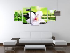 Obraz s hodinami Biela orchidea a kamene - 5 dielny Rozmery: 150 x 105 cm