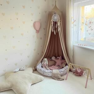 INSPIO-textilná prelepiteľná nálepka - Textilné nálepky na stenu - Béžové srdiečka do detskej izby