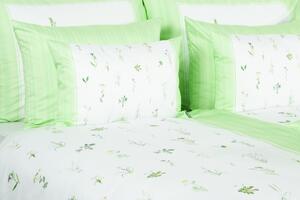 Glamonde luxusné obliečky Daisy s pestrými poľnými kvetmi orámovanými zelenkavými okrajmi. 140×200 cm
