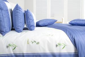 Glamonde luxusné obliečky Darien na ktorých povrchu sú poľné kvety orámované modrými okrajmi. 140×200 cm
