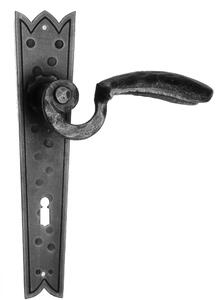 GALBUSERA Kovaná kľučka model 10, štítové kovanie, BB/PZ/WC