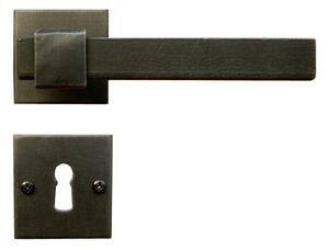 GALBUSERA Kovaná kľučka na dvere model 1829, rozetové kovanie, BB/PZ/WC