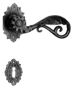 GALBUSERA Kovaná kľučka na dvere model 15, rozetové kovanie, BB/PZ/WC