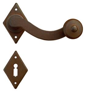 GALBUSERA Kovaná kľučka na dvere model 4-43, rozetové kovanie, BB/PZ/WC