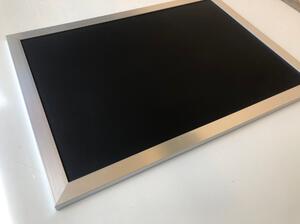 Toptabule.sk MTDRC-1-1 Čierna tabuľa na magnetky v chromovom ráme 60x40cm