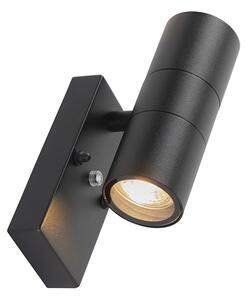 Vonkajšia nástenná lampa čierna 2-svetlá IP44 so senzorom súmraku - Duo