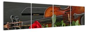 Obraz husle a ruže na klavíri (Obraz 160x40cm)