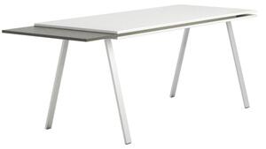 Kancelársky pracovný stôl LAYERS, výsuvná prostredná doska, 1700 mm, biela / sivá