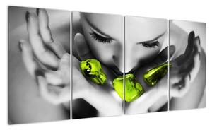 Moderný obraz - zelené kamene v dlani (Obraz 160x80cm)