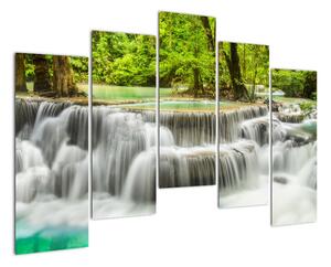 Obraz lesných vodopádov (Obraz 125x90cm)