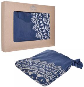 Bielo-modrá bavlnená deka s mandalovým vzorom a veľkými strapcami na rohoch deky 125 x 150 cm 35480