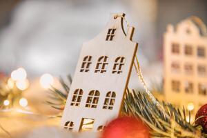 JK Design - Drevená vianočná ozdoba domček