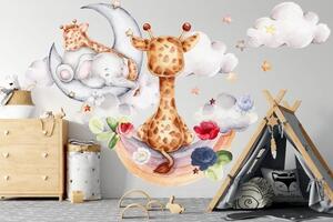 Nálepka na stenu so sloníkom a žirafou v oblakoch