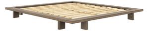Hnedá dvojlôžková posteľ z borovicového dreva s roštom 180x200 cm Japan – Karup Design