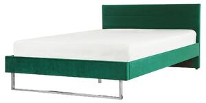 Čalúnená posteľ zelená zamatová EU king size 160x200 cm zelené čelo strieborné nohy elegantná