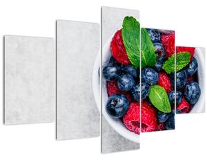 Obraz - miska s lesným ovocím (150x105 cm)