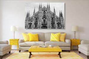 Obraz katedrála v Miláne v čiernobielom prevedení