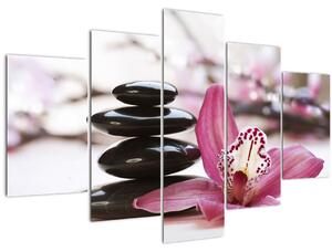 Obraz masážnych kameňov a orchidey na vode (150x105 cm)
