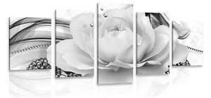 5-dielny obraz luxusná ruža v čiernobielom prevedení