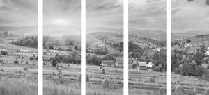 5-dielny obraz stohy sena v karpatských horách v čiernobielom prevedení - 100x50