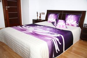 Prehoz na posteľ krémovej farby s motívom fialového kvetu Béžová