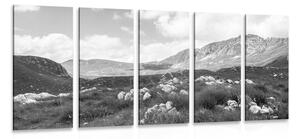 5-dielny obraz údolie v Čiernej Hore v čiernobielom prevedení