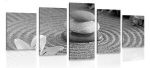 5-dielny obraz Zen záhrada a kamene v piesku v čiernobielom prevedení