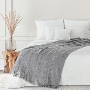 Moderná sivá tkaná akrylová deka so strapcami 130 x 170 cm Sivá