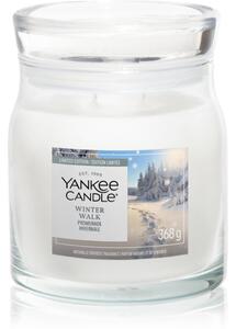 Yankee Candle Winter Walk vonná sviečka 368 g