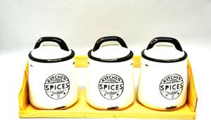 Keramické koreničky na drevenej poličke "Kitchen spices" (ACH284723KMG)