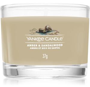 Yankee Candle Amber & Sandalwood votívna sviečka 37 g