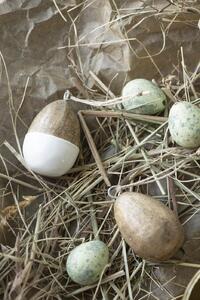 IB Laursen Bielo-hnedé veľkonočné vajíčko na zavesenie
